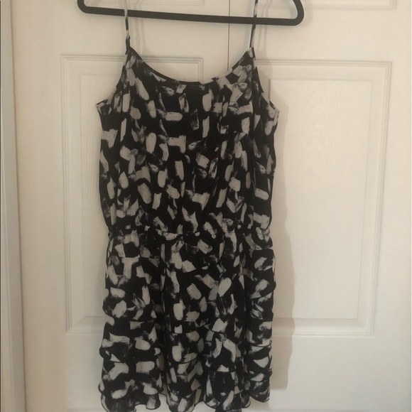 Banana Republic Romper - Picture 2 of 3